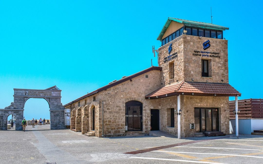 Dukungan Pemerintah terhadap Bea Cukai Padang Panjang dalam Pemantauan Keuangan Negara